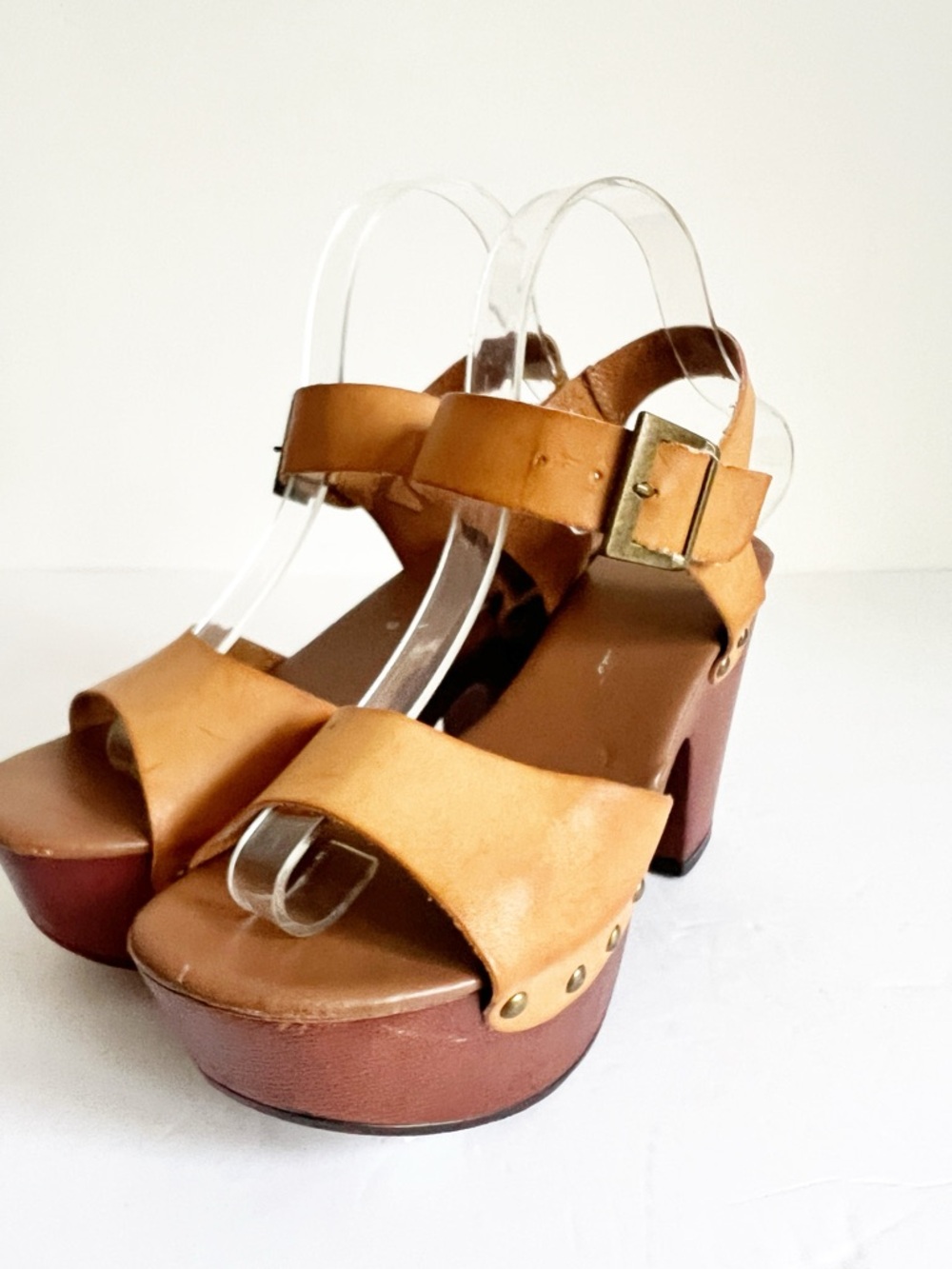 SZ 7 Pierre Dumas Women’s Tan Leather Platform Sandal Heels 70’s - Picture 8 of 9